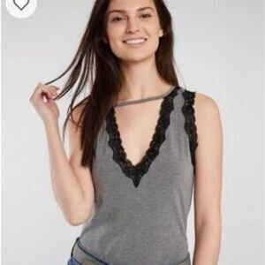 RED by Buckle Lace V-Neck Bodysuit Women’s L Gray